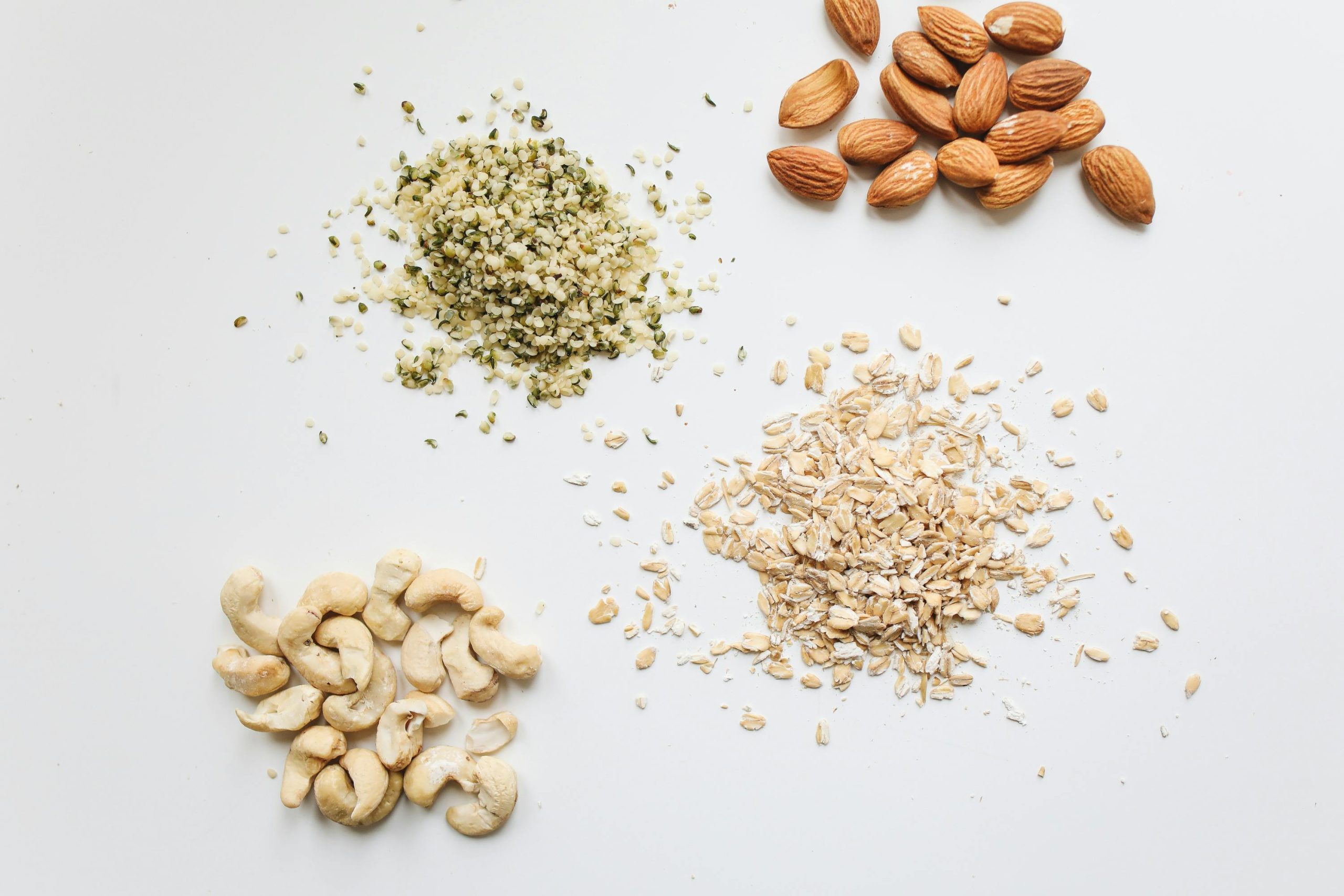 Mix almonds, walnuts